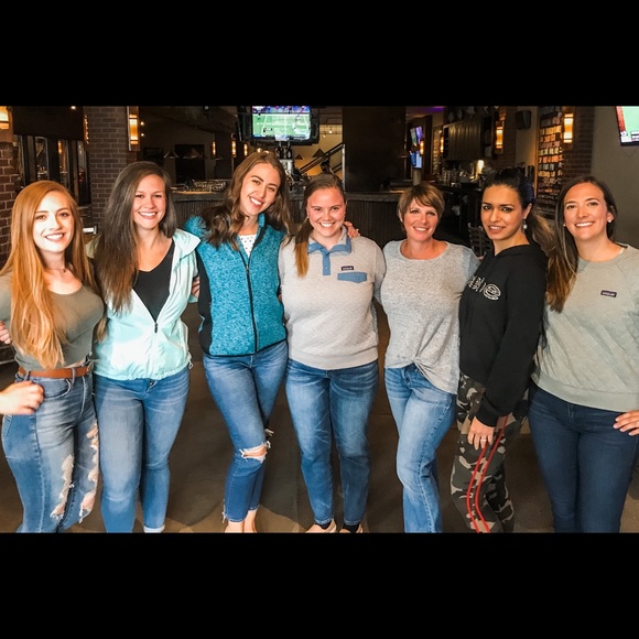 Meet your Posher, Rachel - Picture 7 of 7